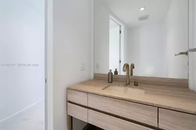 18975 Collins Ave #1104, Sunny Isles Beach, FL 33160 - Photo 10