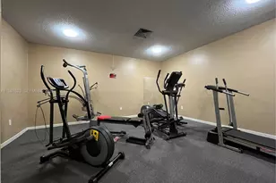 4354 NW 9th Ave, Deerfield Beach, FL 33064 - Photo 14