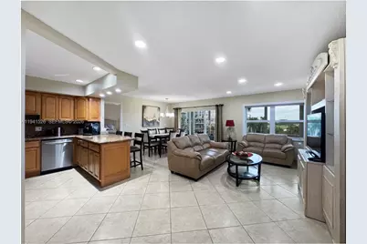 200 Diplomat Pkwy #533, Hallandale Beach, FL 33009 - Photo 6