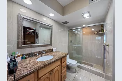 200 Diplomat Pkwy #533, Hallandale Beach, FL 33009 - Photo 18