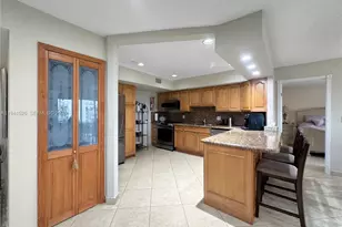 200 Diplomat Pkwy, Hallandale Beach, FL 33009 - Photo 4