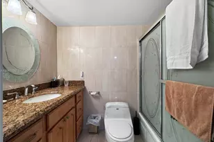 200 Diplomat Pkwy, Hallandale Beach, FL 33009 - Photo 16