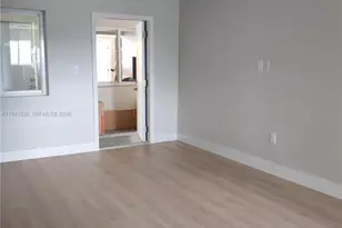 1101 NE 80th St, Miami, FL 33138 - Photo 10