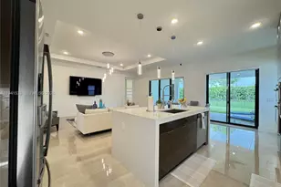 5444 SW Saint Armands Way, Loxahatchee, FL 33470 - Photo 12