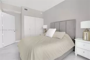 700 NE 24th St, Miami, FL 33137 - Photo 26