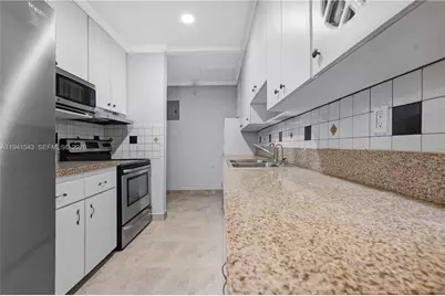 801 N 70th Ave, Hollywood, FL 33024 - Photo 10