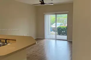 8201 Claire Ann Dr, Orlando, FL 32835 - Photo 8