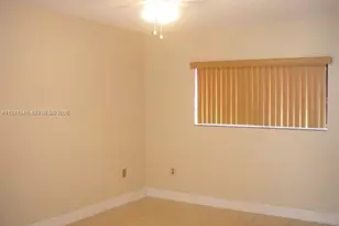 5290 W 21st Ct, Hialeah, FL 33016 - Photo 8