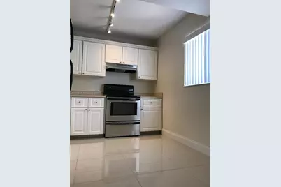 [Address not provided], Plantation, FL 33324 - Photo 4