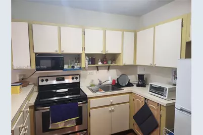 8990 SW 24th St #228, Miami, FL 33165 - Photo 6