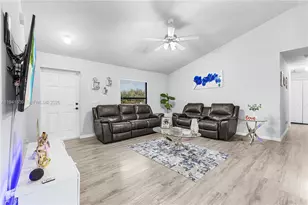 500 NW 5th St, Cape Coral, FL 33993 - Photo 4