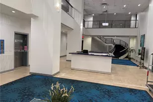 13499 Biscayne Blvd, North Miami, FL 33181 - Photo 18