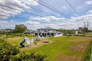 15821 SW 49th St, Southwest Ranches, FL 33331 - Photo 4