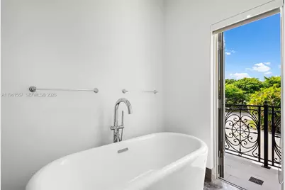 315 Santander Ave #311, Coral Gables, FL 33134 - Photo 44