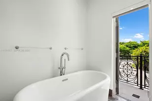 315 Santander Ave, Coral Gables, FL 33134 - Photo 44