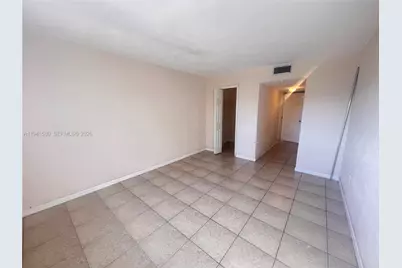 12290 NE 11th Ct #203, North Miami, FL 33161 - Photo 4