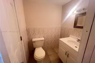 12290 NE 11th Ct, North Miami, FL 33161 - Photo 6