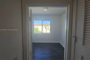 2944 NW 180th St, Miami Gardens, FL 33056 - Photo 10