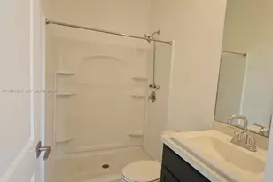 2944 NW 180th St, Miami Gardens, FL 33056 - Photo 16