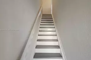 2944 NW 180th St, Miami Gardens, FL 33056 - Photo 30