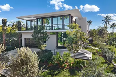 375 S Hibiscus Dr, Miami Beach, FL 33139 - Photo 4