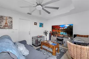 8423 NW 138th Terrace, Miami Lakes, FL 33016 - Photo 12