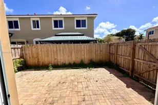 2418 SE 10th Ct, Homestead, FL 33035 - Photo 32