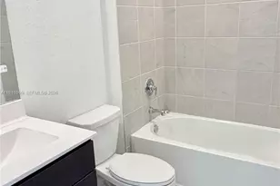 2418 SE 10th Ct, Homestead, FL 33035 - Photo 12