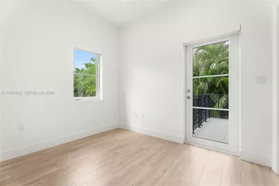315 Santander Ave #311, Coral Gables, FL 33134 - Photo 20