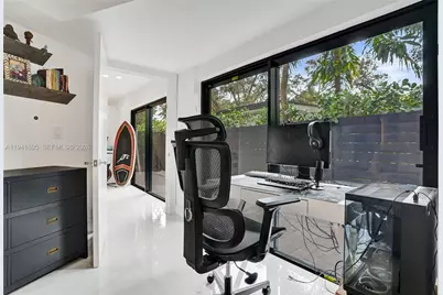 19130 NE 21st Ave, North Miami Beach, FL 33179 - Photo 26