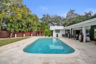 19130 NE 21st Ave, North Miami Beach, FL 33179 - Photo 70