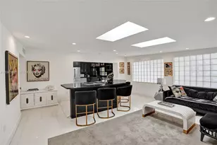 19130 NE 21st Ave, North Miami Beach, FL 33179 - Photo 14