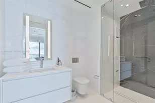 300 Biscayne Blvd Way, Miami, FL 33131 - Photo 34