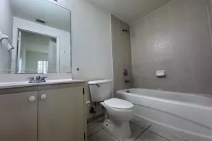 7280 NW 114th Ave, Doral, FL 33178 - Photo 16