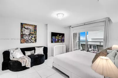 1200 Brickell Bay Dr #2807, Miami, FL 33131 - Photo 26