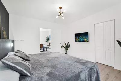 37 NW 47th St, Miami, FL 33127 - Photo 20