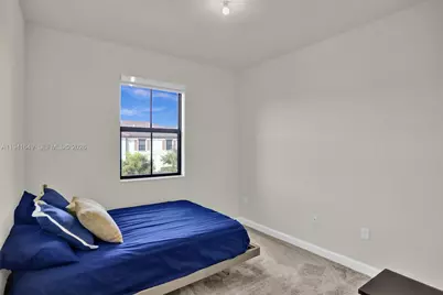 10025 W 32nd Ln, Hialeah, FL 33018 - Photo 28