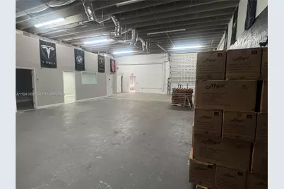 6073 NW 167th St #C13, Hialeah, FL 33015 - Photo 4