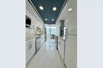 18051 Biscayne Blvd #1604, Aventura, FL 33160 - Photo 2