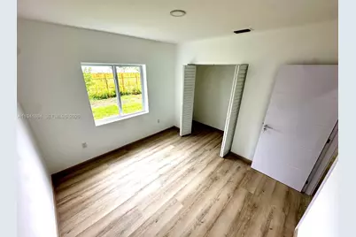 722 NW 6 Ct, Florida City, FL 33034 - Photo 12