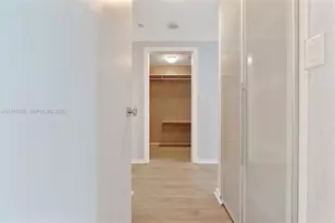 9401 Collins Ave, Surfside, FL 33154 - Photo 20