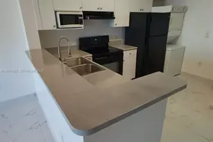 5099 NW 7th St, Miami, FL 33126 - Photo 6