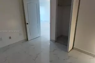 5099 NW 7th St, Miami, FL 33126 - Photo 16