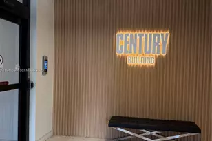 2780 NE 183rd St, Aventura, FL 33160 - Photo 4