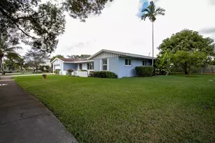 9041 SW 88th St, Miami, FL 33173 - Photo 2