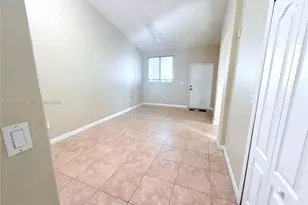 1656 SE 29th Ct, Homestead, FL 33035 - Photo 10