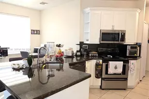 11702 SW 137th Pl, Miami, FL 33186 - Photo 8