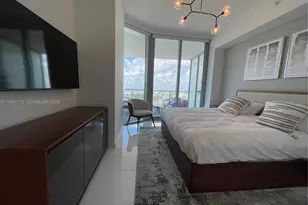 851 NE 1st Ave, Miami, FL 33132 - Photo 10