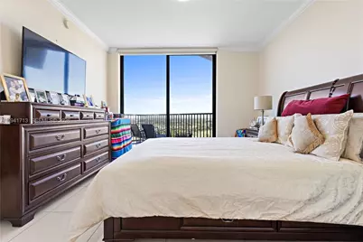 5252 NW 85th Ave #1110, Doral, FL 33166 - Photo 18