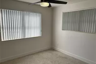 4725 NW 4th St, Miami, FL 33126 - Photo 10